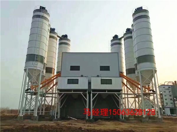 在使用初期，混凝土攪拌站有什么注意事項？